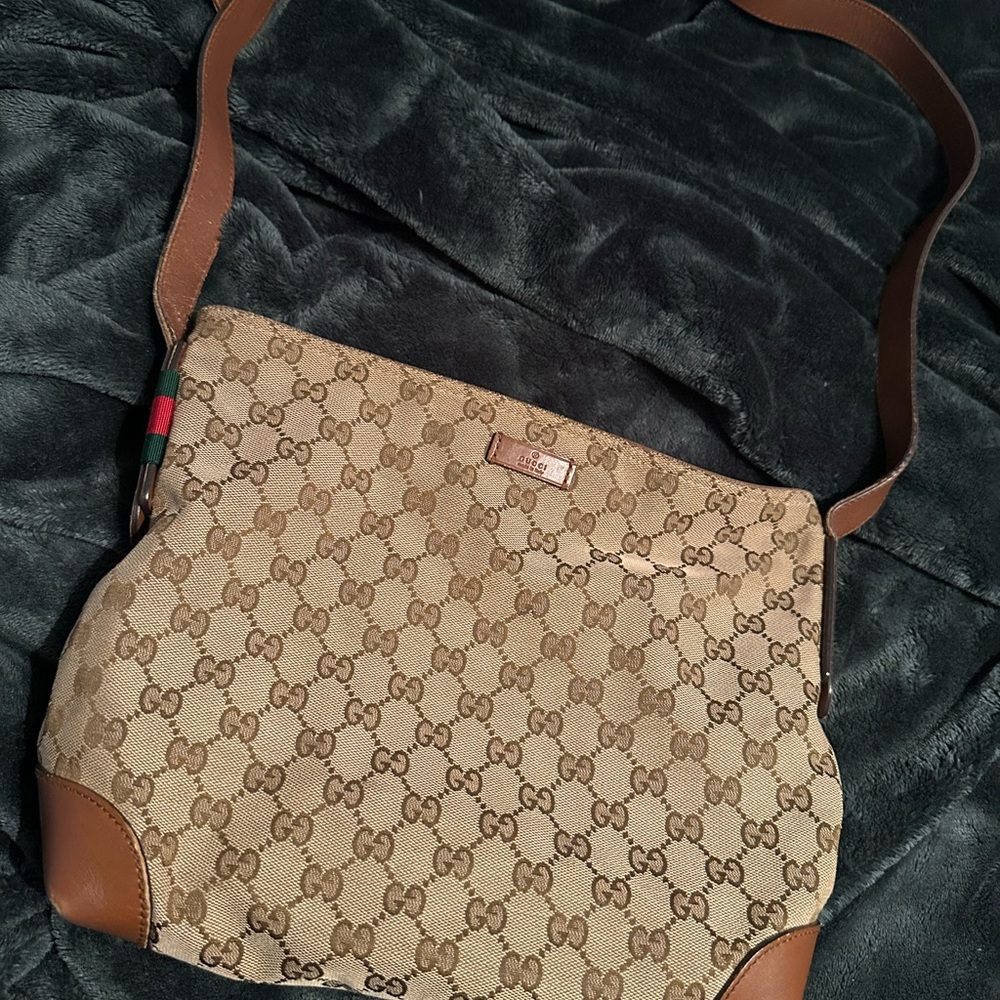 Gucci Beige GG Supreme Canvas Crossbody with Brown Trim and Web